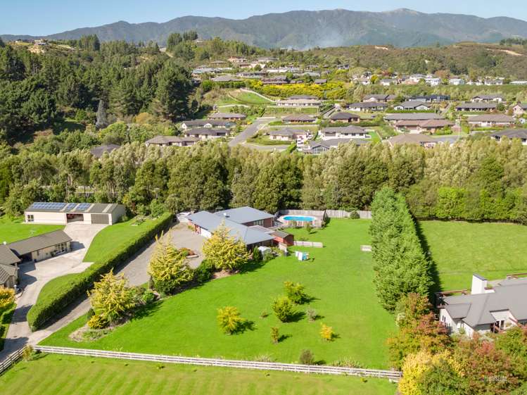 81a Emerald Hill Drive Birchville_1