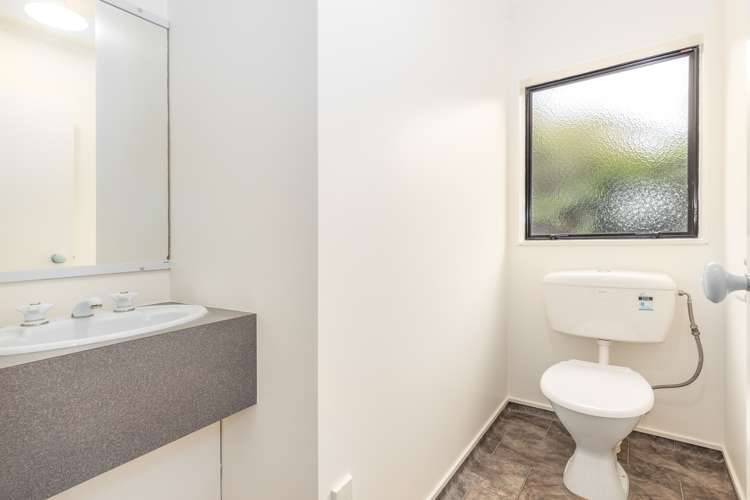 12 Toru Road Paraparaumu Beach_16