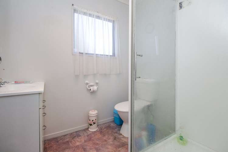 13 Brains Road Kelston_14