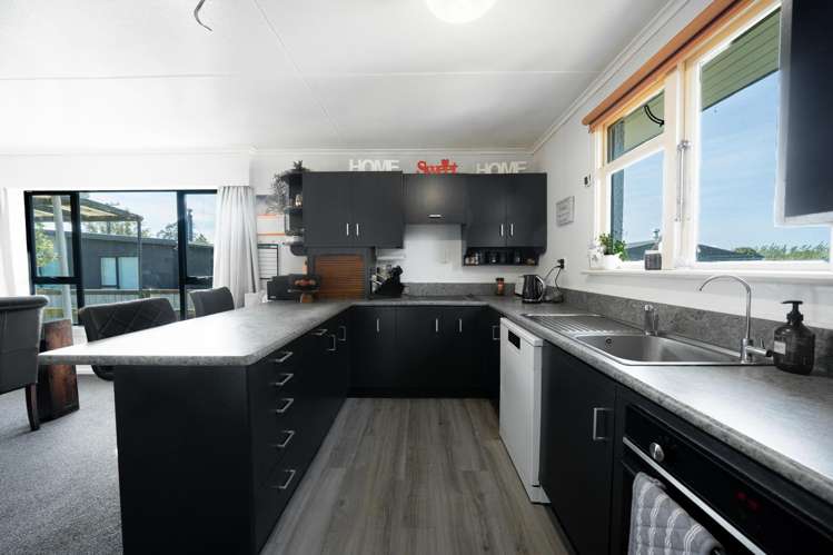 61 Half Mile Road Tuatapere_7