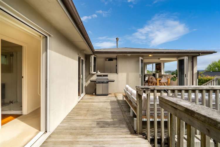 1 Selwyn Crescent Forrest Hill_8