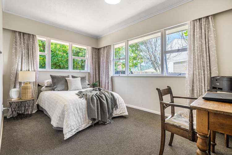 279 Glengarry Road Glen Eden_14