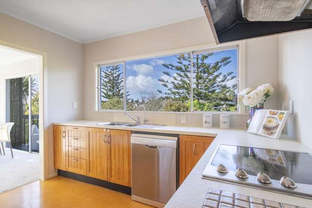 16 Glamorgan Drive Torbay_2