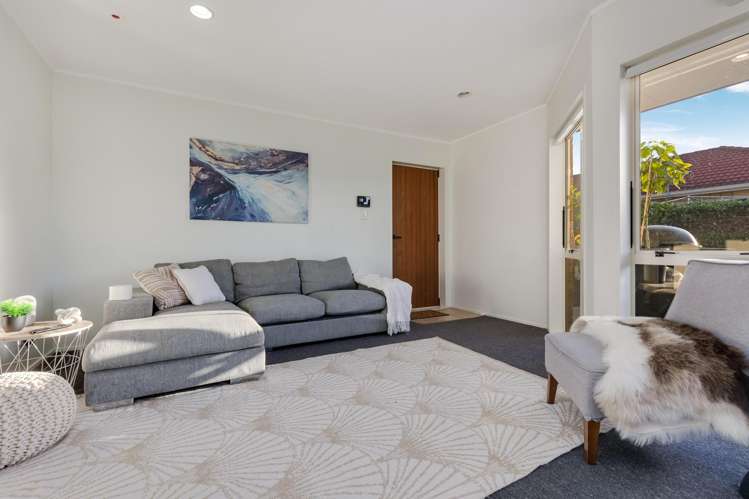 137 Naylors Drive Mangere_3