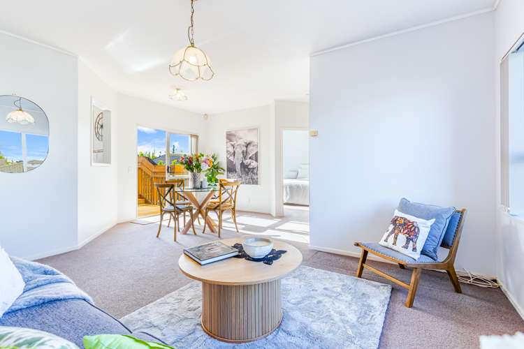 14 Heversham Place Glendene_9