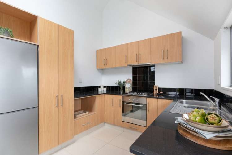 1/1010 Colombo Street Saint Albans_3