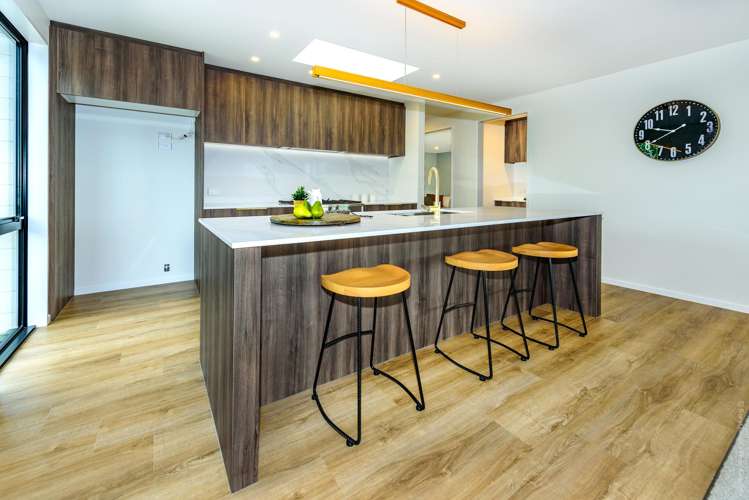 87 Whitehorn Drive Lincoln_7