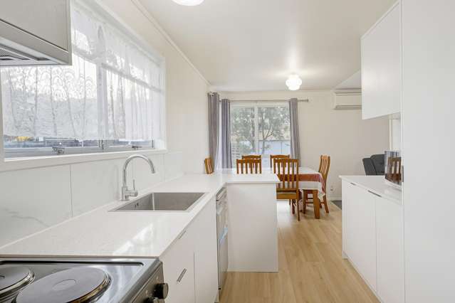 20 Ellice Road Totara Vale_4