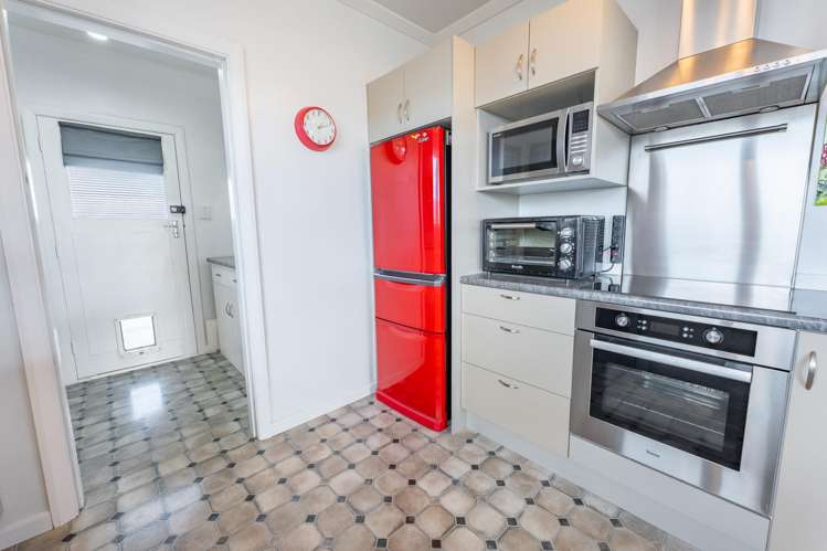 78 Grants Road Marchwiel_12