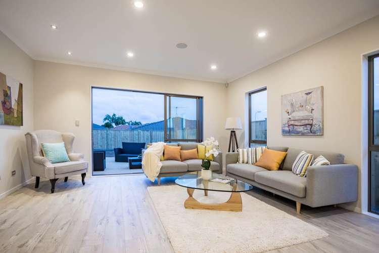 30 Cooladawson Drive Flat Bush_5