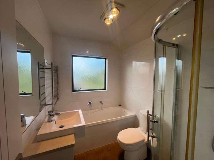 1/260A Rosebank Road Avondale_9