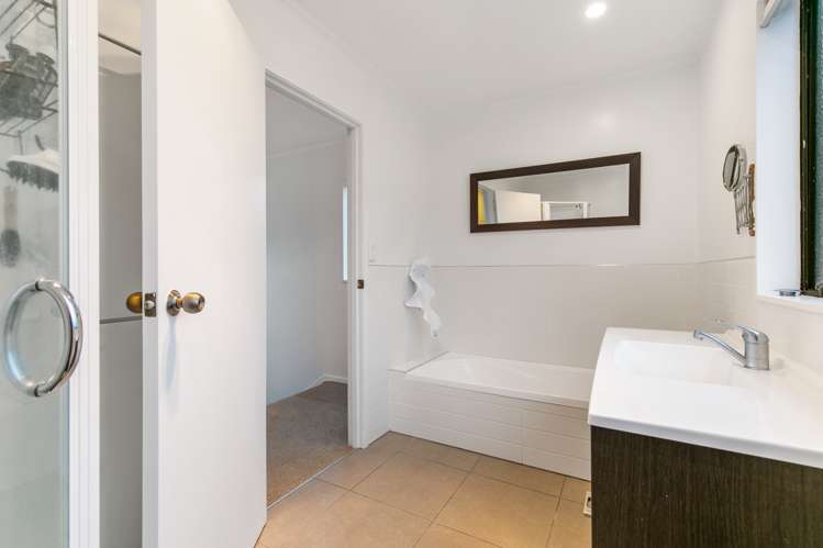 3/5 Barrack Road Mount Wellington_14