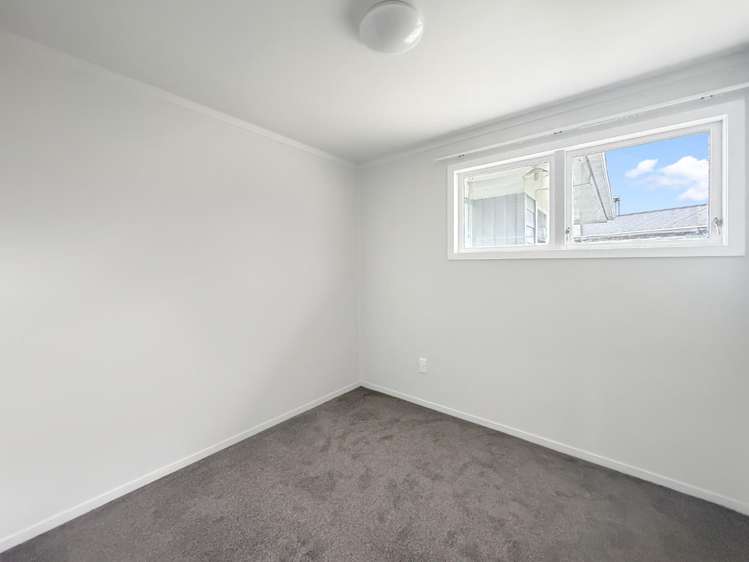 96 Richmond Avenue 11139_5