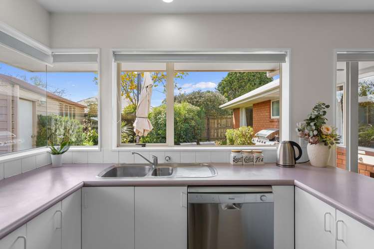 4 Rosaline Frank Street Stoke_7