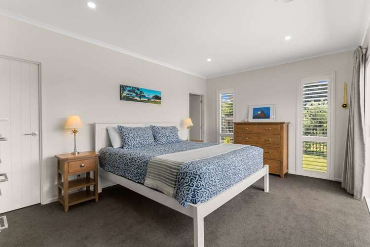 3 Shipwreck Way Mangawhai Heads_19