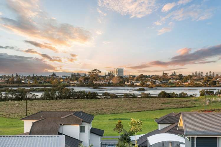 34 Fennell Crescent Silverdale_2