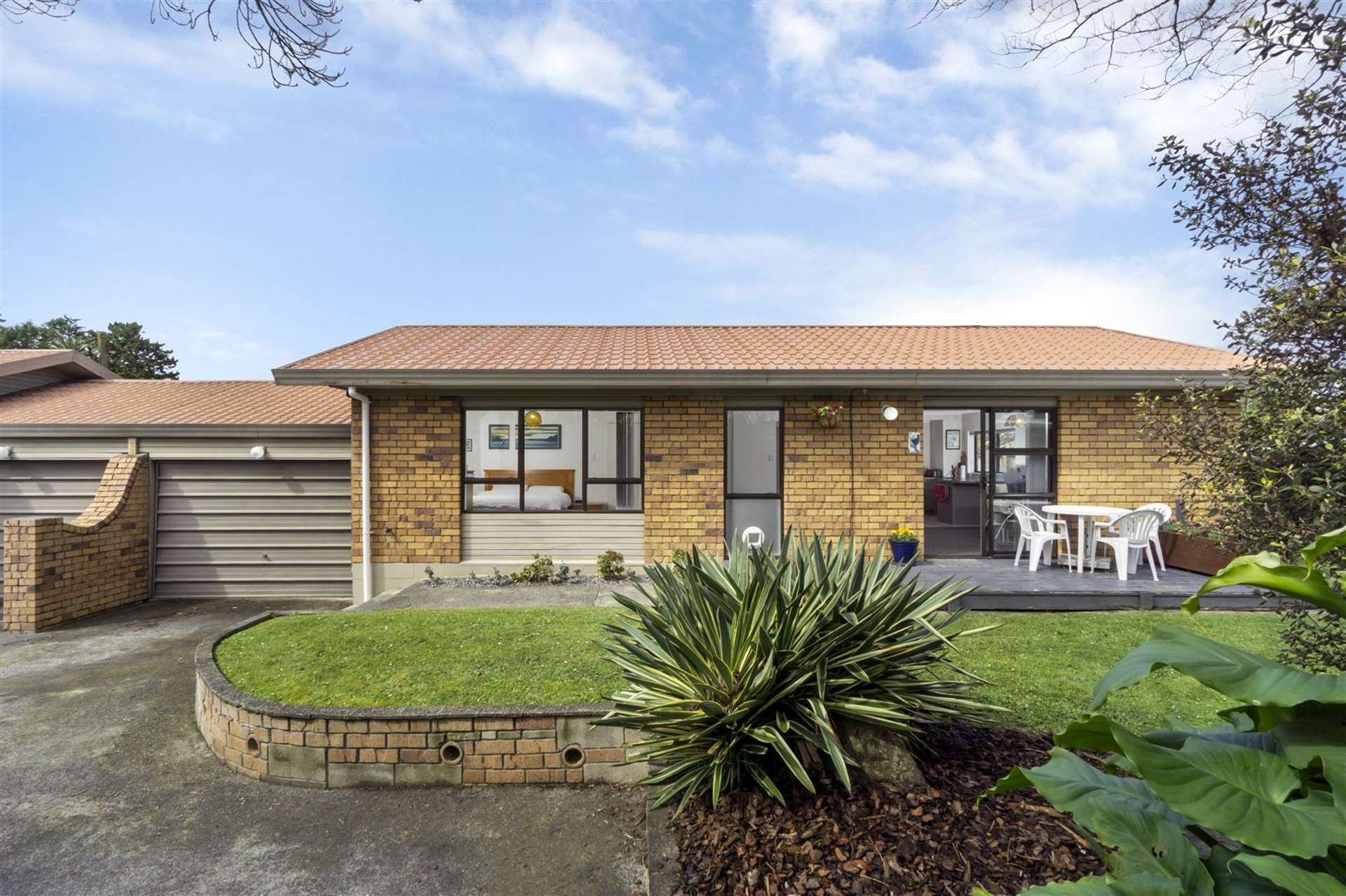 2/56 Glen Road Ranui_0