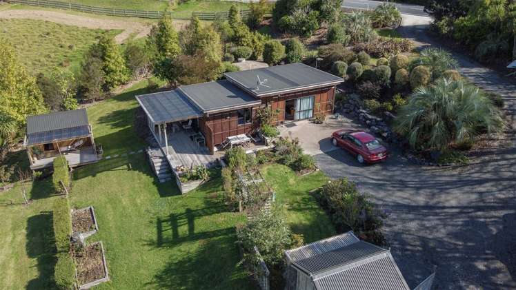 2143 Cove Road Mangawhai_25