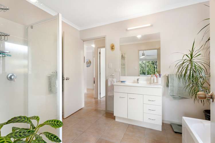 14 Pacific Place Whitianga_12