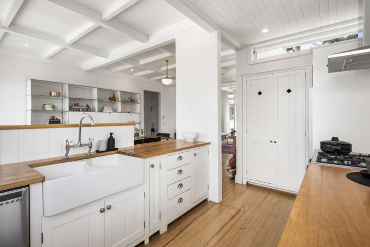 119 Warnock Street Westmere_12