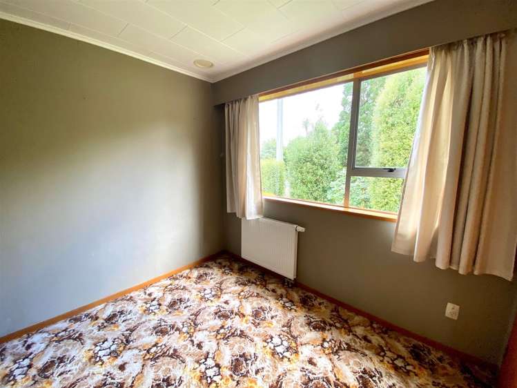 35 Baker Street Caversham_13