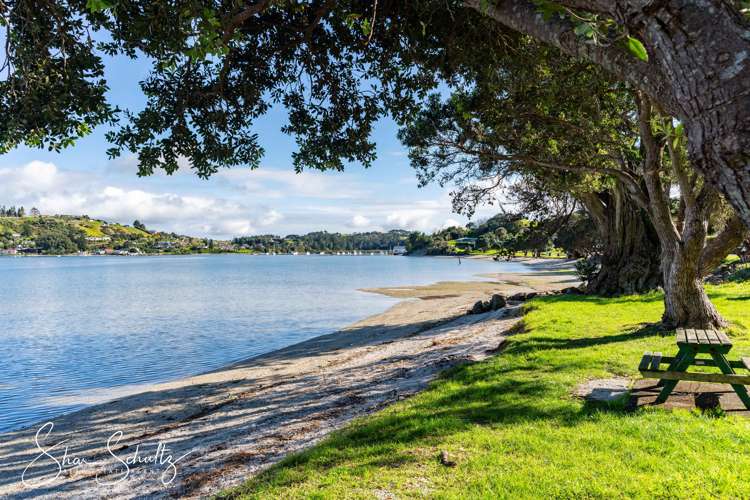 6 The Strand Whakapirau_26