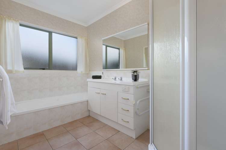 60 Sapphire Drive Hairini_19