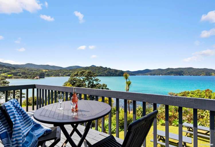 38 Puriri Bay Road Great Barrier Island_4