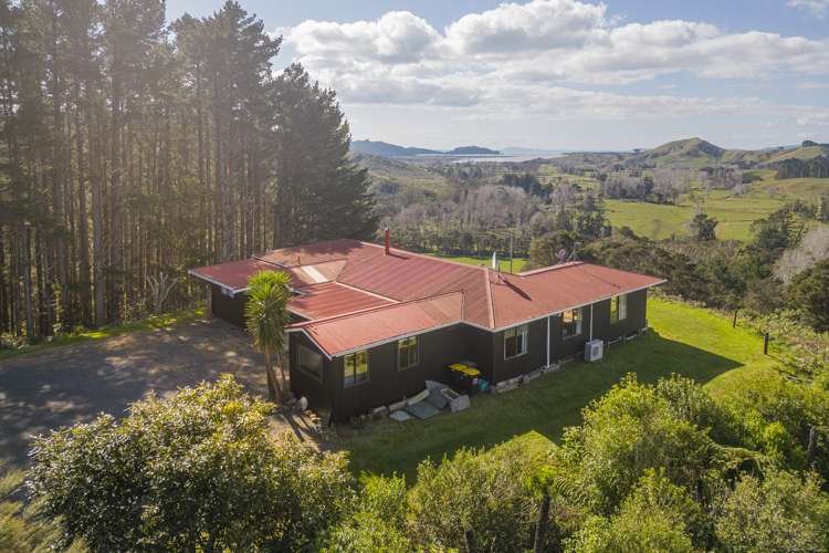 234 Opitonui Road Whangapoua_5