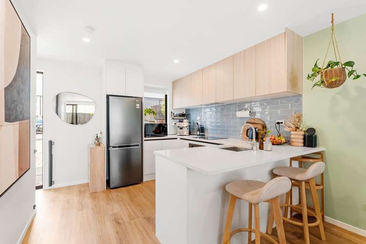 28 Hinonga Loop Silverdale_7