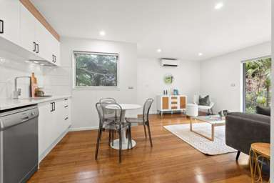 10A Deverell Place_2