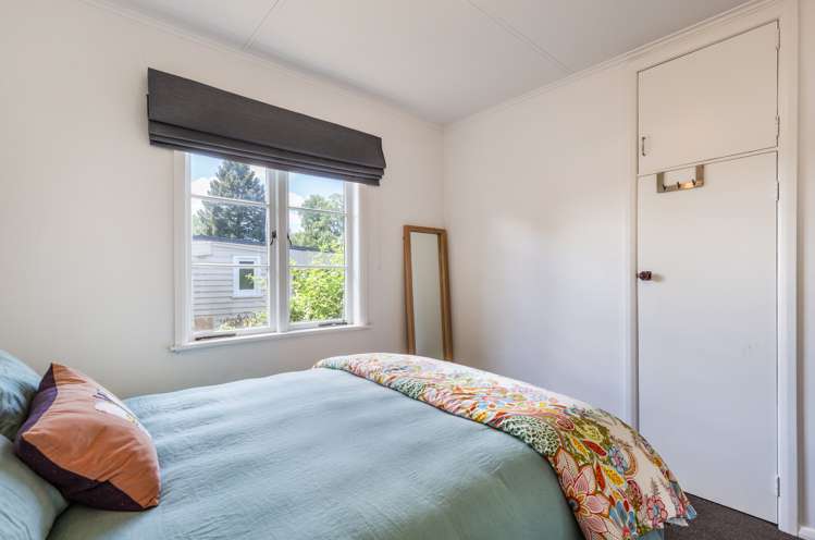 13 Lake Road Mangakino_18