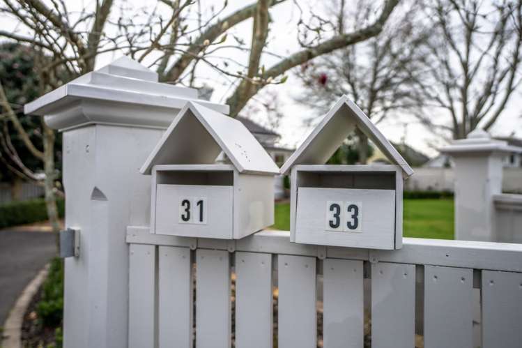 31 Naylor Street Hamilton East_16
