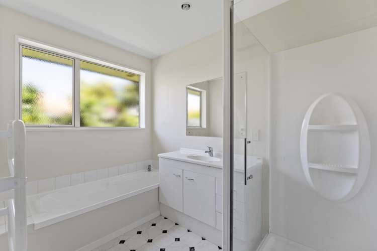 22 Hilton Place Blenheim Central_14