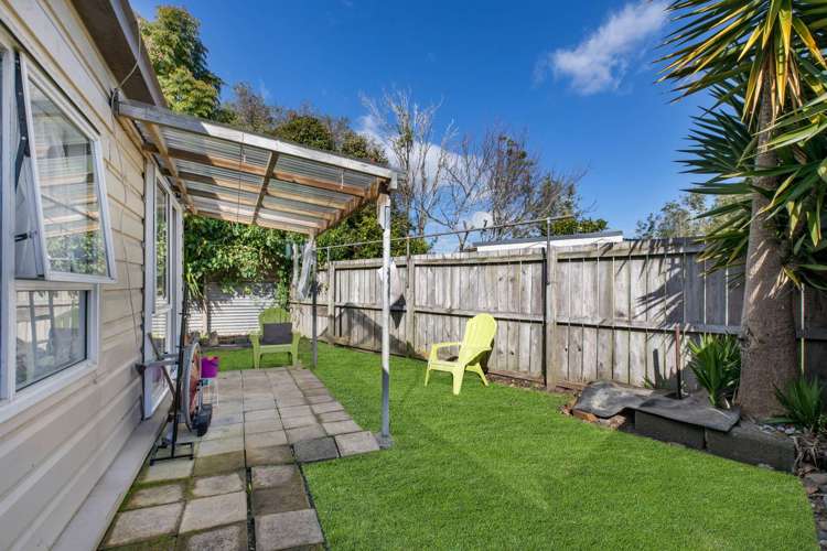 8 Rollerson Street Papakura_19