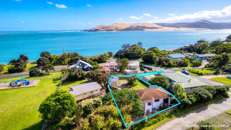 10 Waianga Place Omapere_40