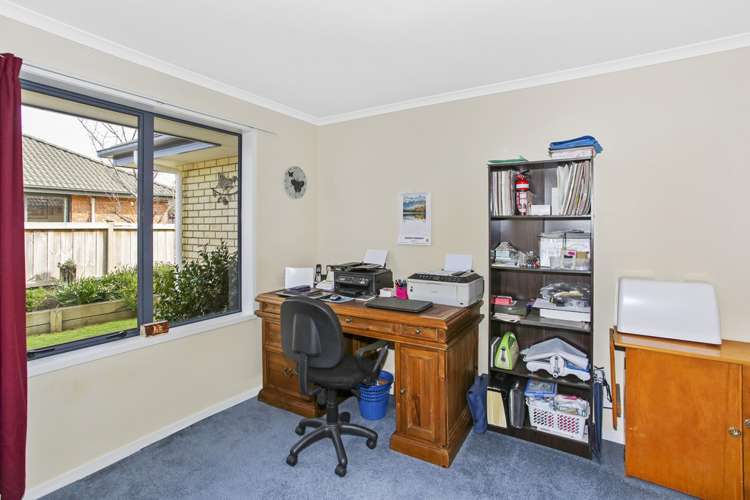 68 Lough Bourne Drive Pukekohe_17