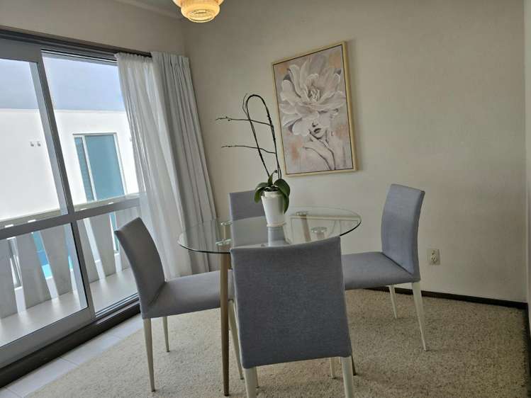4/12 Brown Street 11234_4