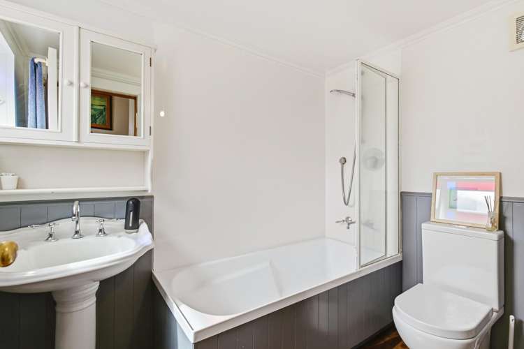 13 Daniell Street Newtown_20