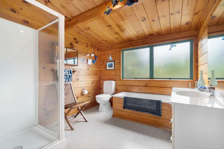 9 Omana Heights Drive Maraetai_12