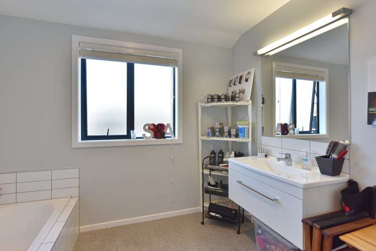 33 Doncaster Avenue Lincoln_17