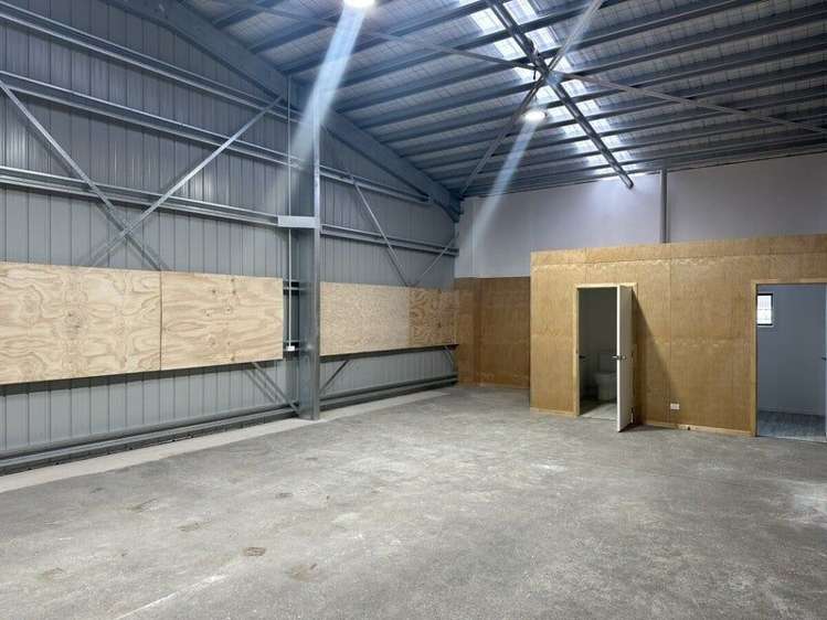 2/6 Sunley Street Westown_3