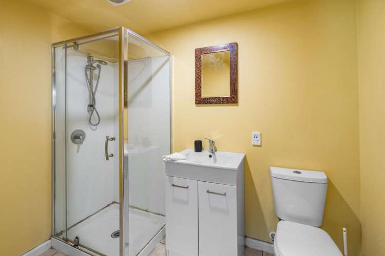 16 George Street Rolleston_33