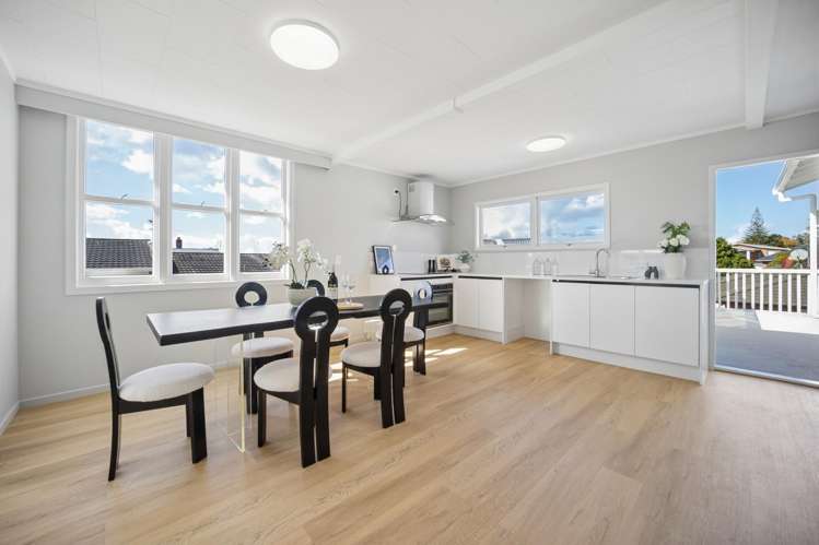 60 Titirangi Road New Lynn_7