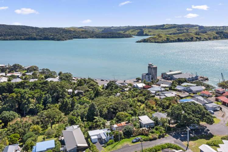 26 Lily Street Raglan_17