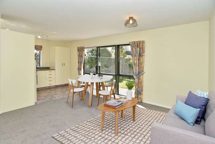 10 Mclean Place Woodend_11