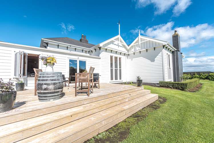 218 Parahaki Road Waverley_29