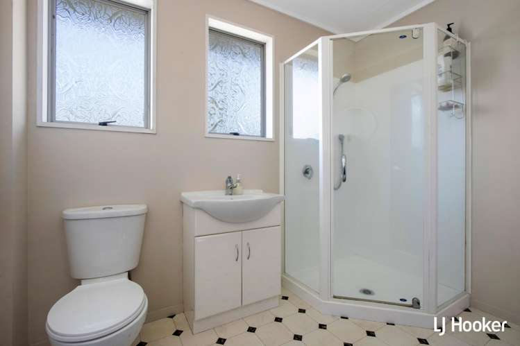 96 Barry Road Waihi_10