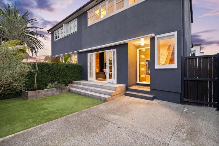 1092 Great North Road_2