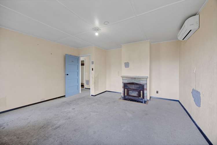 65 Domett Street Opunake_11